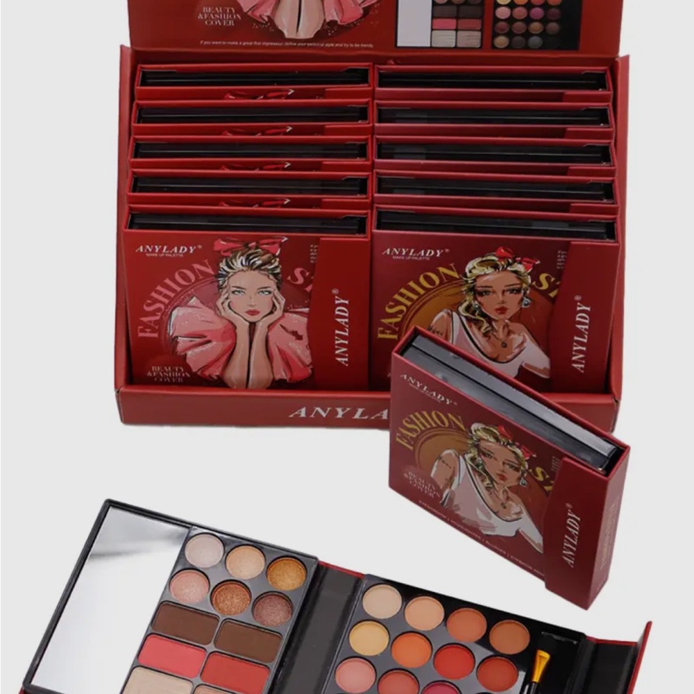 Versatile Makeup Palette with Mirror